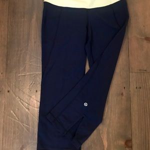 Lululemon cropped flare leggings